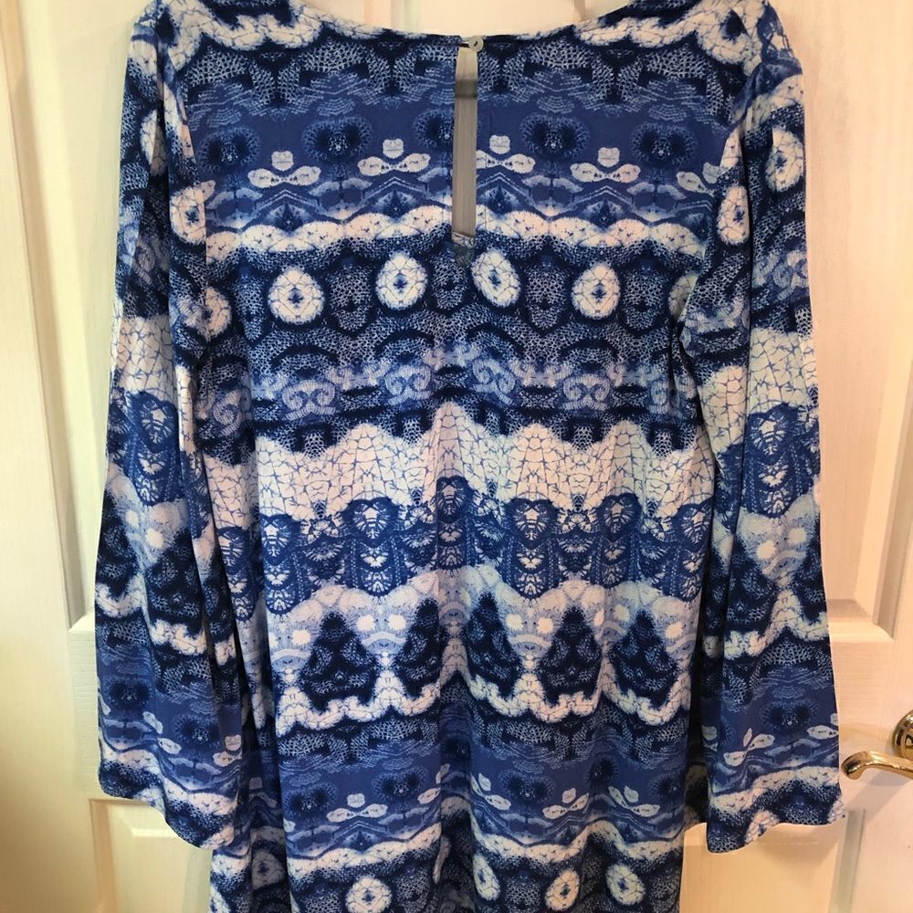 Forever 21 tunic  - Picture 3 of 3